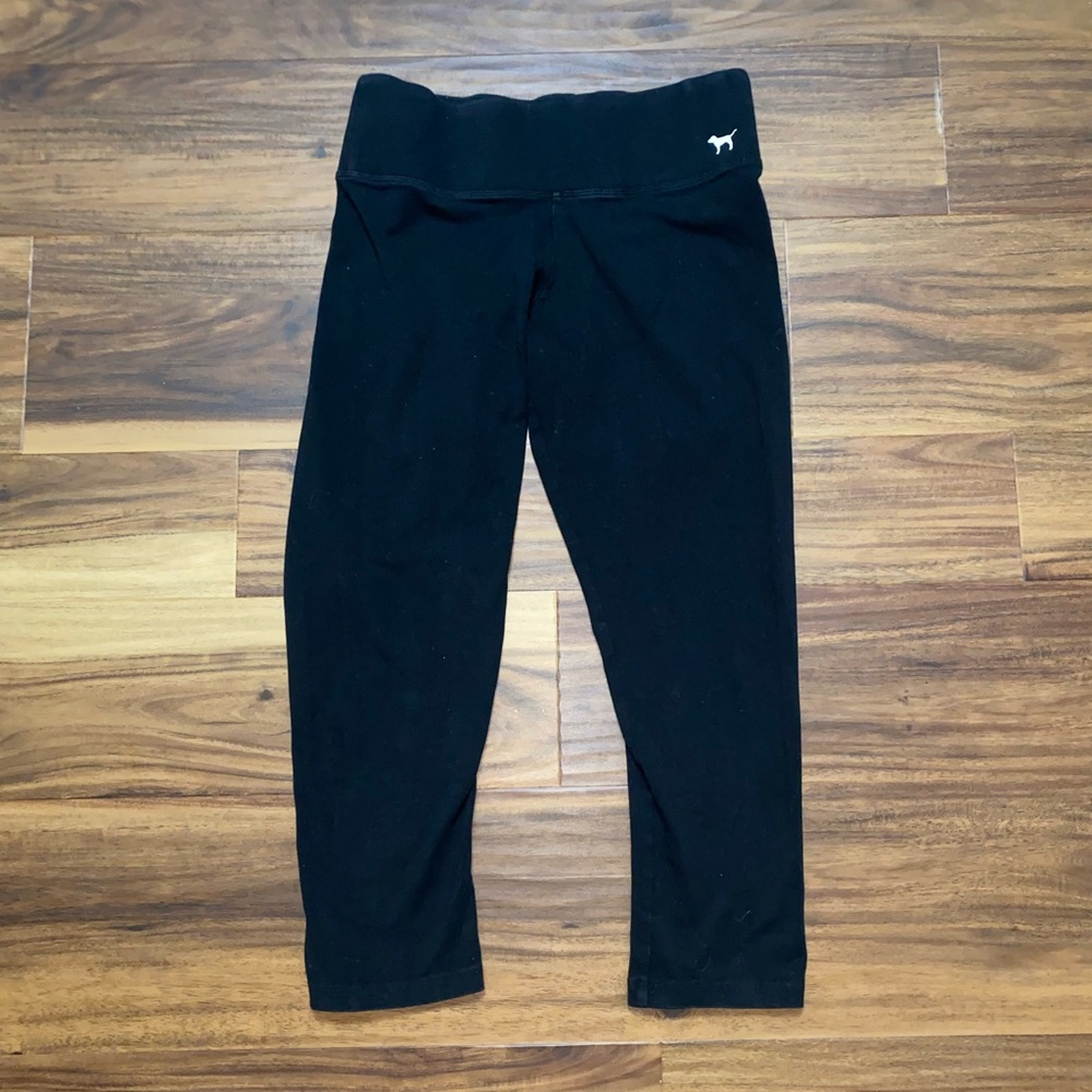 Victoria’s Secret Black Cropped Leggings Size S